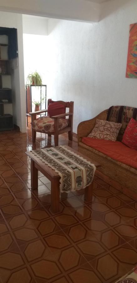 Apartamento Duplex En 1er Piso Con 3 Habit *